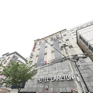 Carlton Inczhon